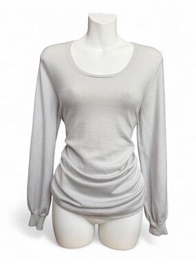 TSE Light Gray Scoop-Neck Long-Sleeve Knit Top